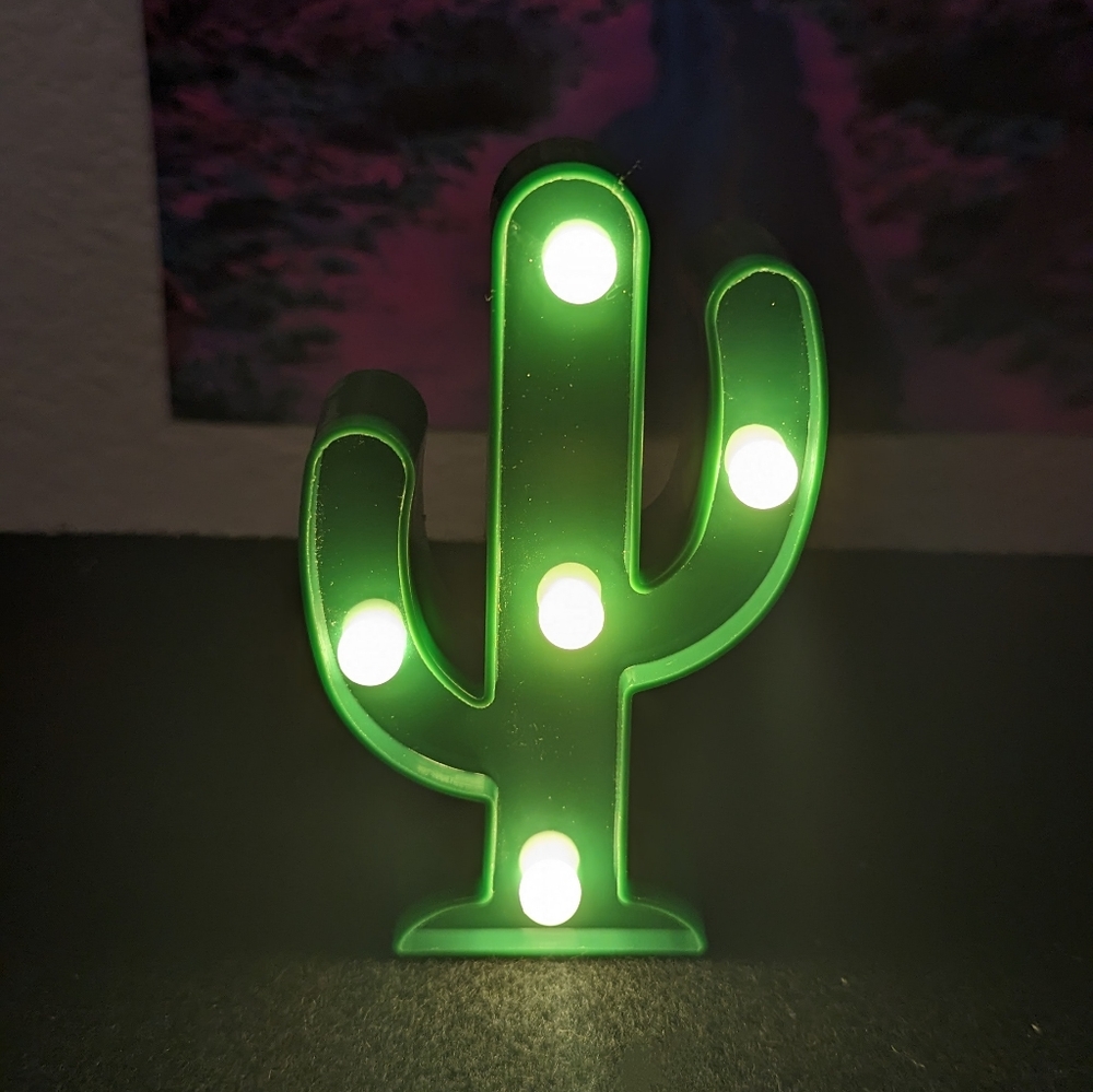 LED Cactus Light (Mini)
